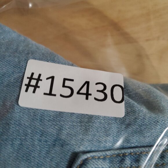 Old Navy Shorts Womens Size 12 Light Blue Mid-Rise Boyfriend Distressed Jorts - Picture 12 of 12